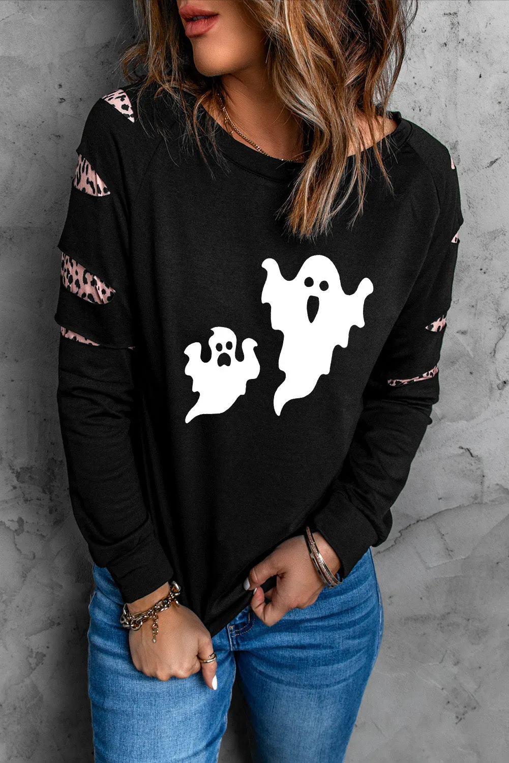 Ghost Graphic Round Neck Sweatshirt