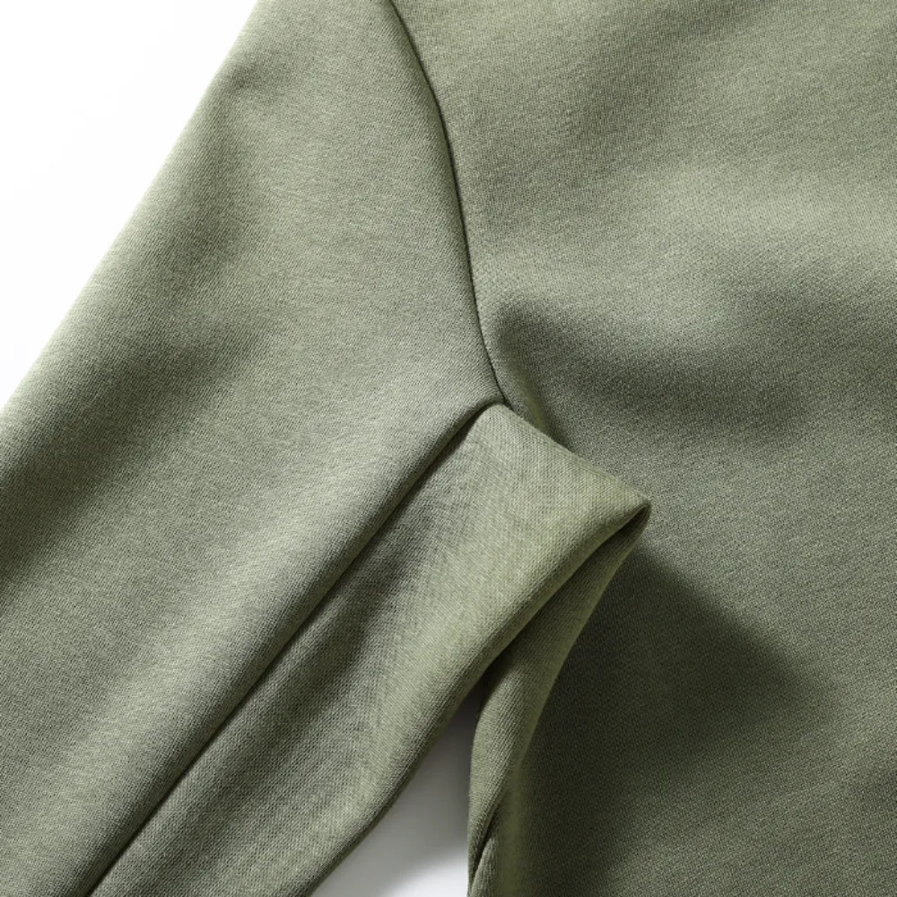 Mens Round Neck Sweatshirt with Pocket on Sleeve