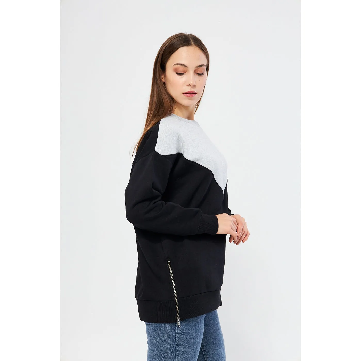 Two Tone Side Zipper Oversized Sweatshirt